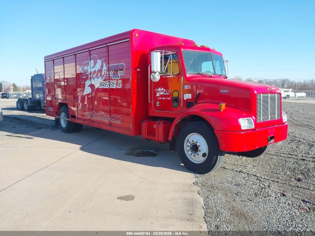 Продажа на аукционе авто 2003 Peterbilt 330, vin: 2NPNHZ7X13M598556, номер лота: 44405184