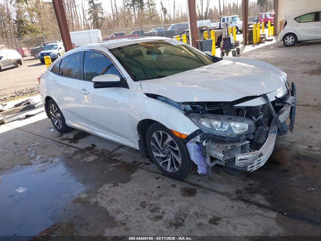 2016 19XFC2F83GE001221 zdjęcie główne