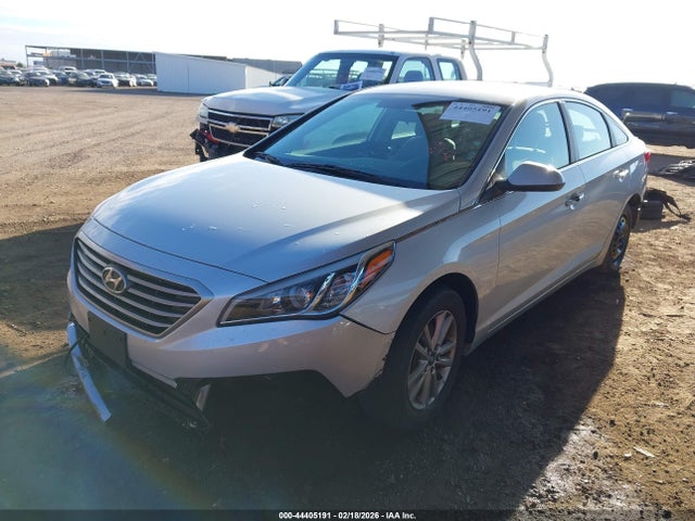 5NPE24AFXHH440879 Hyundai Sonata