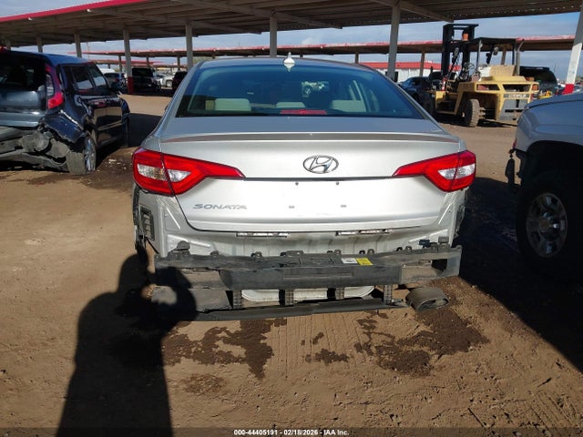 5NPE24AFXHH440879 Hyundai Sonata