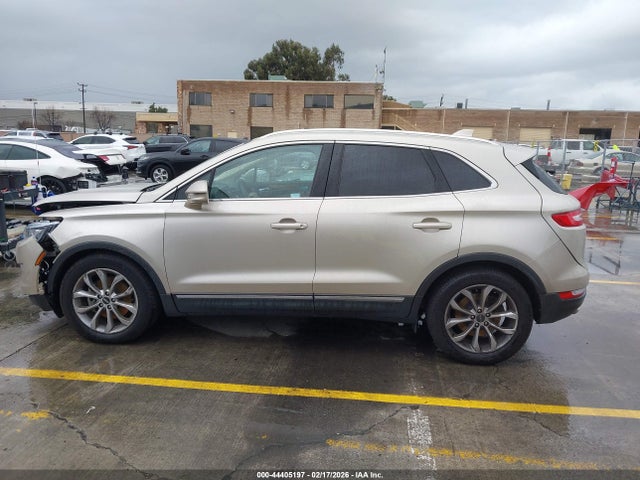 5LMCJ2C95HUL57980 Lincoln MKC SELECT