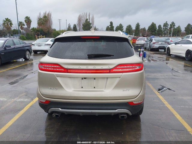 5LMCJ2C95HUL57980 Lincoln MKC SELECT