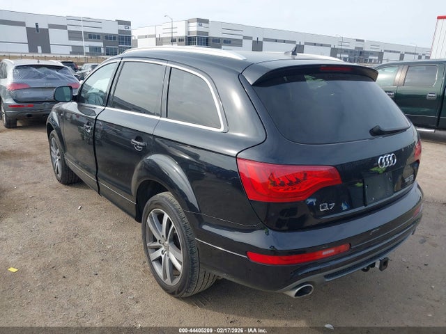 2013 AUDI Q7 WA1WMAFE6DD002903 Photo 2