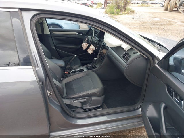 Продаж на аукціоні авто 2014 Volkswagen Passat 1.8t Se, vin: 1VWBT7A31EC062141, номер лоту: 44405223