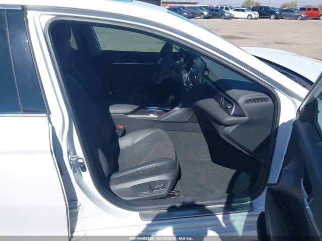 4T1F31AK3MU564128 Toyota Camry Xle Hybrid