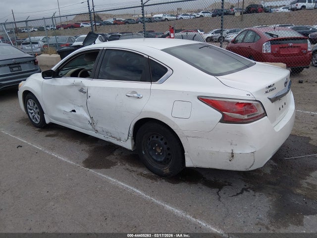 Nissan Altima 2.5 S 2015 1N4AL3AP8FC190474 Image 3