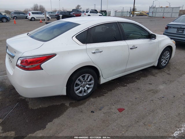 Nissan Altima 2.5 S 2015 1N4AL3AP8FC190474 Image 4