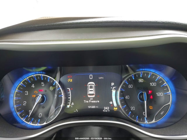 44405265 :رقم المزاد ، 2C4RC1BG7MR527348 vin ، 2021 Chrysler Pacifica Touring L مزاد بيع