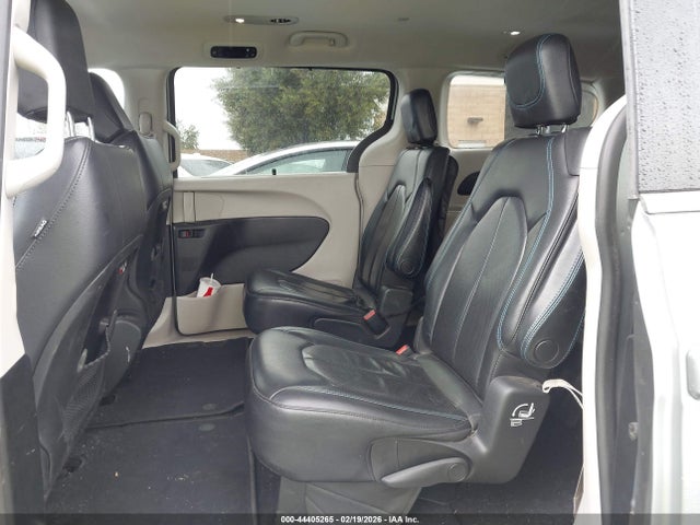 44405265 :رقم المزاد ، 2C4RC1BG7MR527348 vin ، 2021 Chrysler Pacifica Touring L مزاد بيع