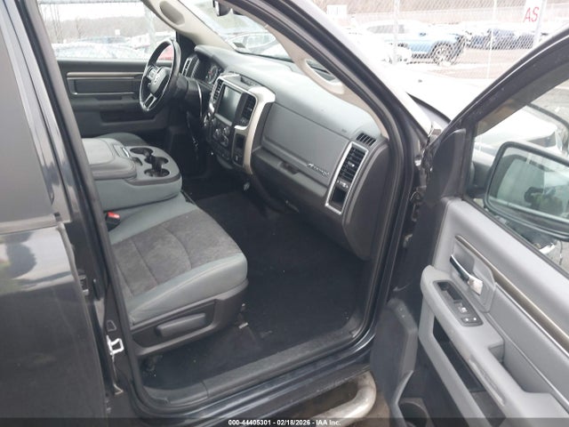 44405301 :رقم المزاد ، 3C6RR7LT2GG353090 vin ، 2016 Ram 1500 Big Horn مزاد بيع