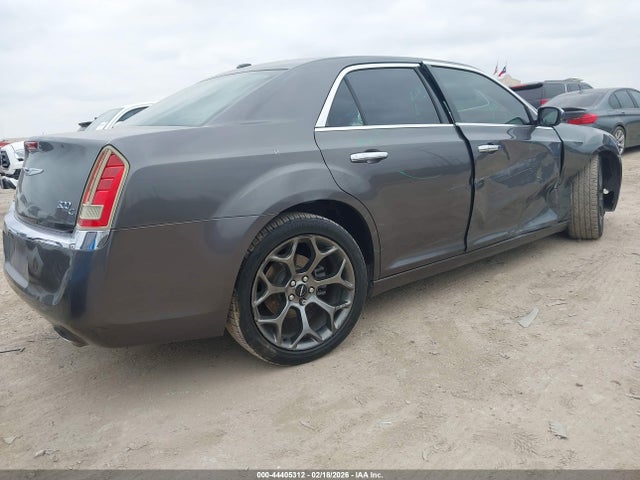 Продаж на аукціоні авто 2013 Chrysler 300c, vin: 2C3CCAEG8DH735525, номер лоту: 44405312