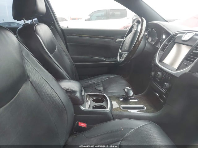 Продаж на аукціоні авто 2013 Chrysler 300c, vin: 2C3CCAEG8DH735525, номер лоту: 44405312