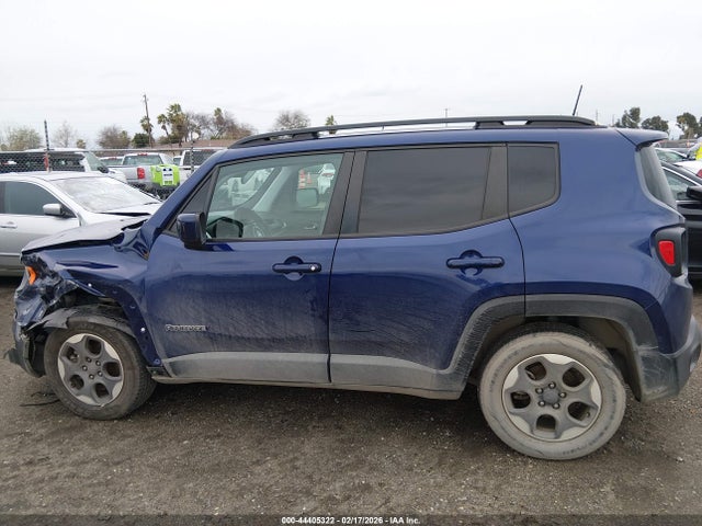 ZACCJABH6JPJ10479 Jeep Renegade Latitude Fwd