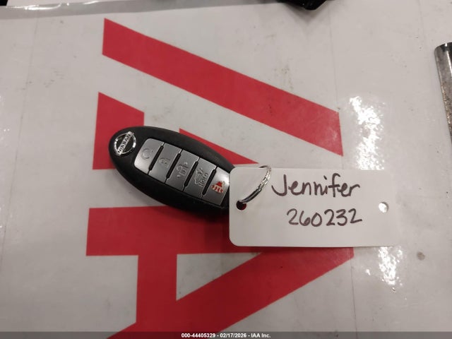 5N1AT2MT1JC800944 Nissan Rogue Sl