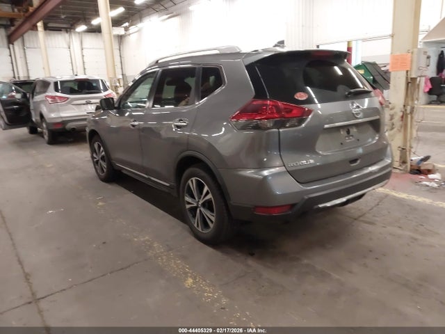 5N1AT2MT1JC800944 Nissan Rogue Sl