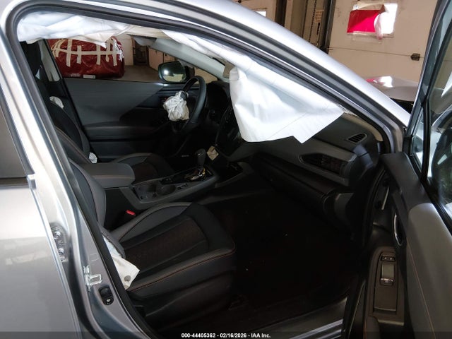 4S4GUHM68S3777703 Subaru Crosstrek Limited