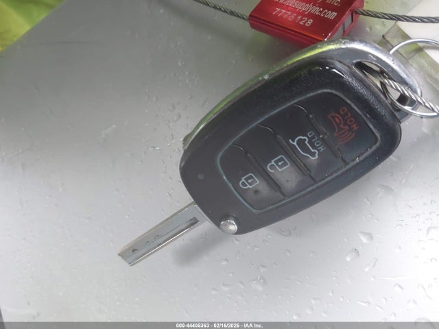 5NMZT3LB4JH073127 Hyundai Santa Fe Sport 2.4l