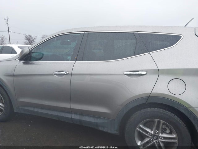 5NMZT3LB4JH073127 Hyundai Santa Fe Sport 2.4l