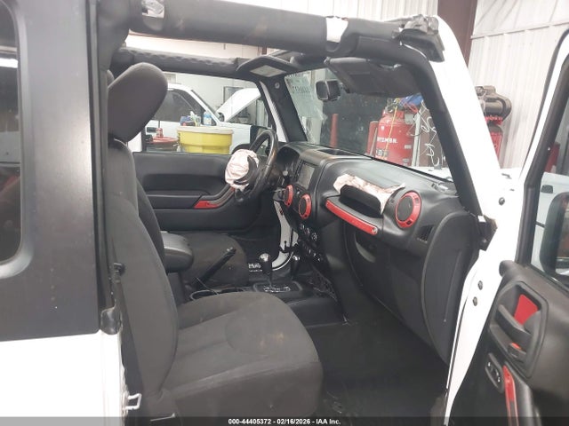 1C4AJWAG5HL732067 Jeep Wrangler Sport 4x4