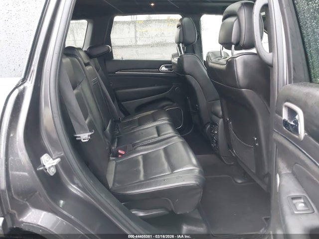 1C4RJFCG1JC109051 Jeep Grand Cherokee Overland 4x4
