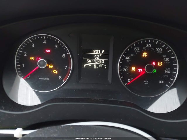 3VWD17AJ2EM420827 Volkswagen Jetta 1.8t Se