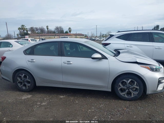 KIA Forte Lxs 2020 3KPF24AD5LE185073 Image 14