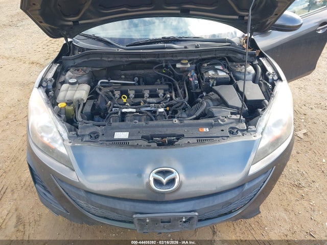 2011 Mazda Mazda3 I Touring მანქანა იყიდება აუქციონზე, vin: JM1BL1VG6B1376873, აუქციონის ნომერი: 44405392