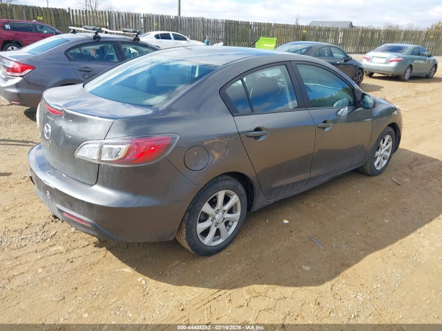 2011 Mazda Mazda3 I Touring მანქანა იყიდება აუქციონზე, vin: JM1BL1VG6B1376873, აუქციონის ნომერი: 44405392