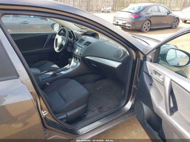 2011 Mazda Mazda3 I Touring მანქანა იყიდება აუქციონზე, vin: JM1BL1VG6B1376873, აუქციონის ნომერი: 44405392