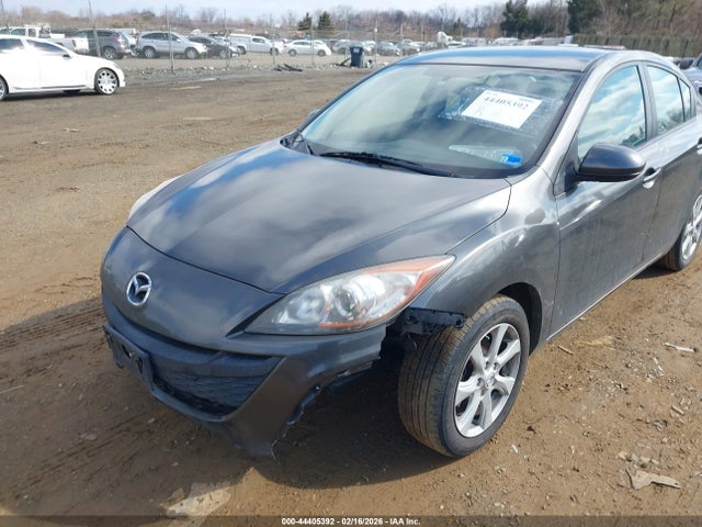 2011 Mazda Mazda3 I Touring მანქანა იყიდება აუქციონზე, vin: JM1BL1VG6B1376873, აუქციონის ნომერი: 44405392
