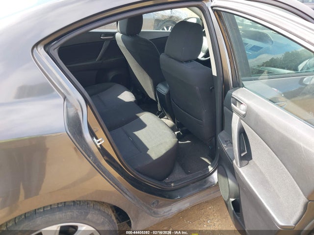 2011 Mazda Mazda3 I Touring მანქანა იყიდება აუქციონზე, vin: JM1BL1VG6B1376873, აუქციონის ნომერი: 44405392