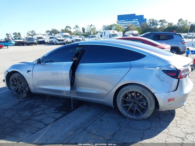 Aukcja sprzedaży 2018 Tesla Model 3 Long Range/mid Range, vin: 5YJ3E1EA4JF095283, numer aukcji: 44405417