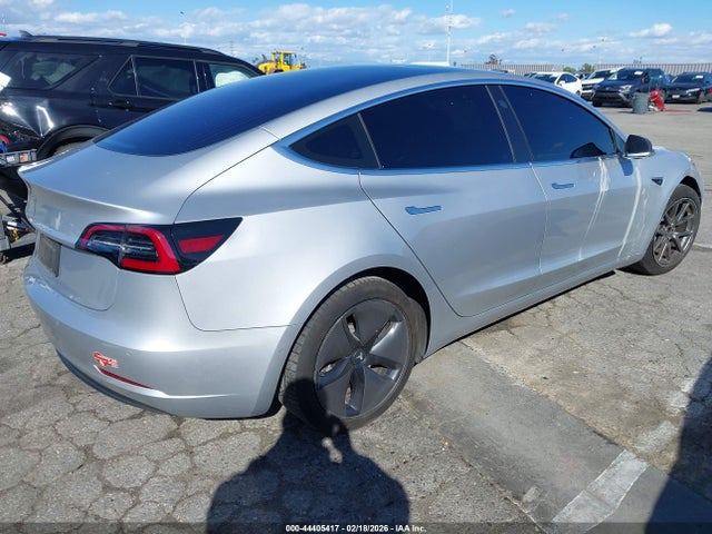 Aukcja sprzedaży 2018 Tesla Model 3 Long Range/mid Range, vin: 5YJ3E1EA4JF095283, numer aukcji: 44405417