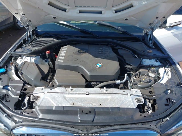 44405418 :رقم المزاد ، WBA5R1C56KFH18080 vin ، 2019 Bmw 330i مزاد بيع