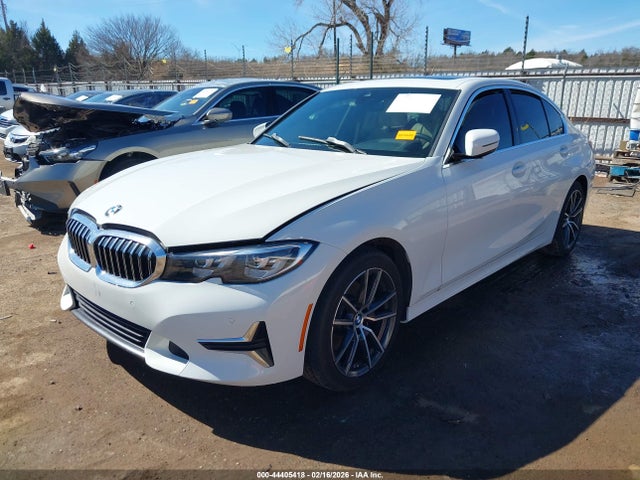 44405418 :رقم المزاد ، WBA5R1C56KFH18080 vin ، 2019 Bmw 330i مزاد بيع