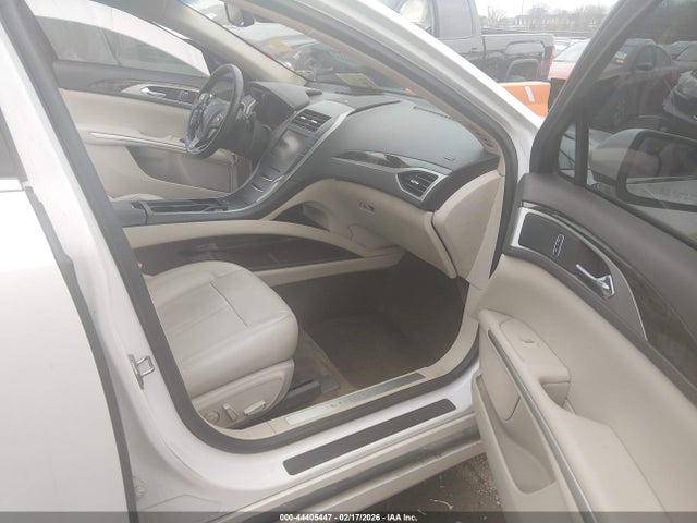 3LN6L2GK6GR626260 Lincoln MKZ
