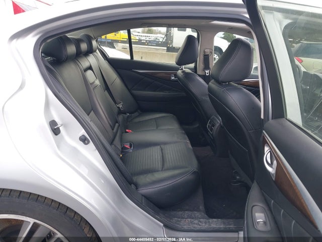 JN1BV7AR7EM704621 Infiniti Q50 Premium/sport