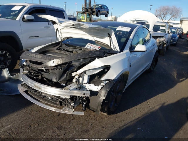 Продаж на аукціоні авто 2023 Tesla Model 3 Rear-wheel Drive, vin: 5YJ3E1EA1PF575869, номер лоту: 44405457