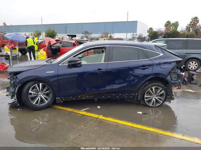 Toyota VENZA LE 2021 JTEAAAAH2MJ083163 Image 14