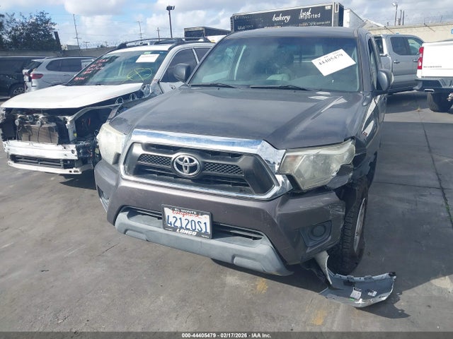 5TFTX4CN1EX046216 Toyota Tacoma