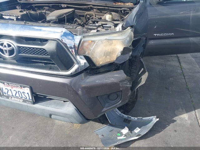 5TFTX4CN1EX046216 Toyota Tacoma