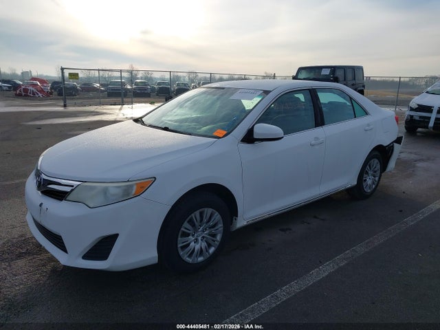 Toyota CAMRY LE 2014 4T1BF1FK1EU398479 Image 2