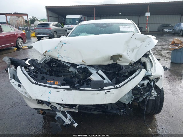 44405485 :رقم المزاد ، JM1BPAKM8P1614258 vin ، 2023 Mazda Mazda3 2.5 S Select مزاد بيع