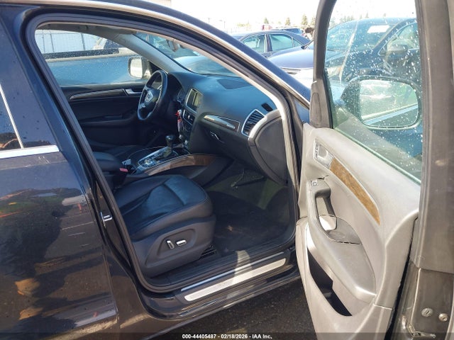 WA1LFAFP7EA068619 Audi Q5 2.0t Premium