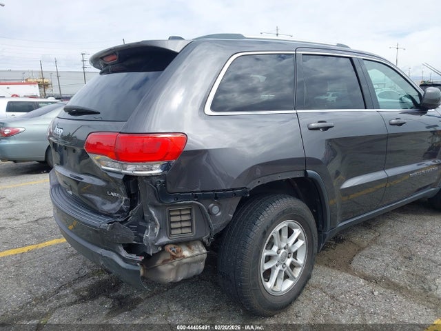 1C4RJEAG4JC480170 Jeep Grand Cherokee Laredo E 4x2