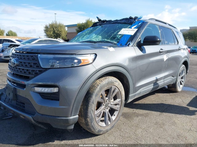 Ford EXPLORER XLT 2022 1FMSK7DH5NGC46970 Image 2