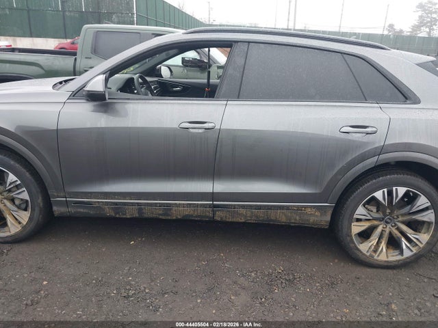 2024 Audi Q8 Premium Plus 55 Tfsi Quattro მანქანა იყიდება აუქციონზე, vin: WA1BVBF12RD006551, აუქციონის ნომერი: 44405504