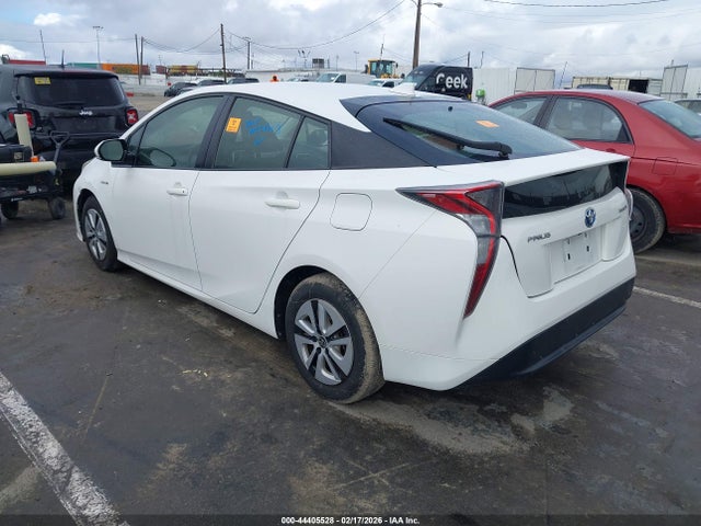 JTDKARFU7G3027502 Toyota Prius Three