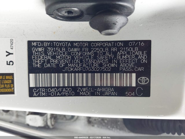 JTDKARFU7G3027502 Toyota Prius Three