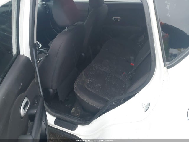 KNDJN2A27G7822829 KIA Soul